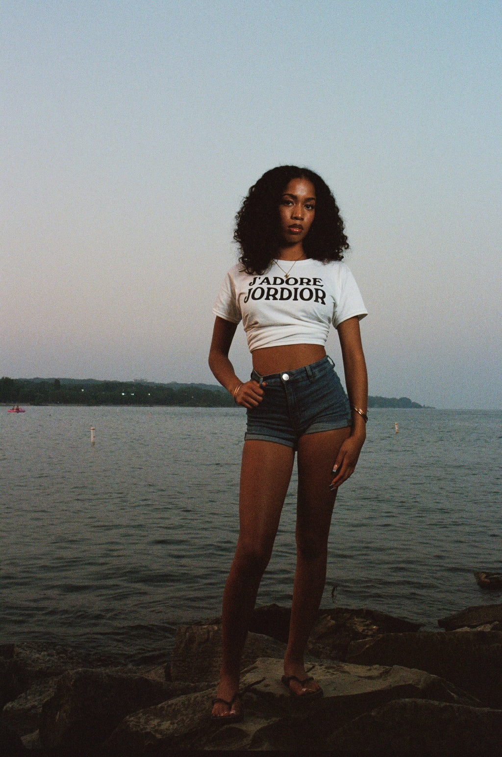 J'ADORE JORDIOR - White Cropped Tee